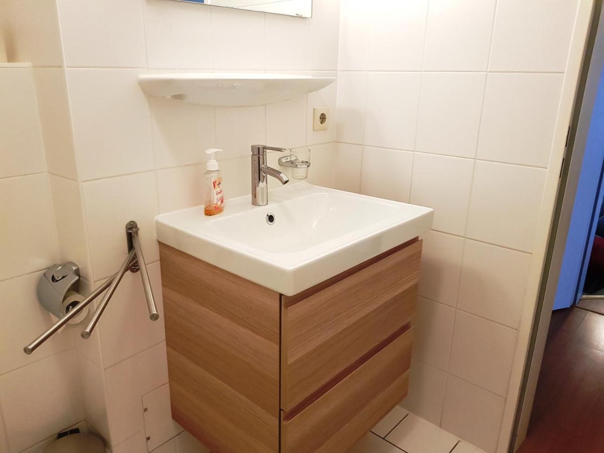 Ferienwohnung 5 Im Strandhaus 洛布 外观 照片